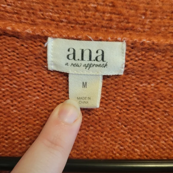 A.N.A Rust Floral Button Front Cardigan Sweater Womens Medium Fall Cozy Top - Picture 7 of 8